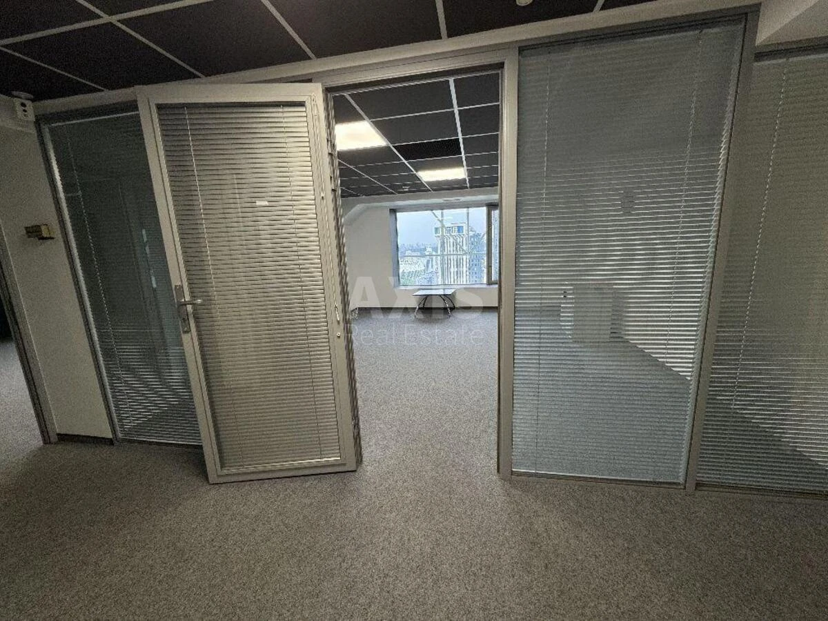 Office vul. Shovkovychna 42/44, 146m26696716