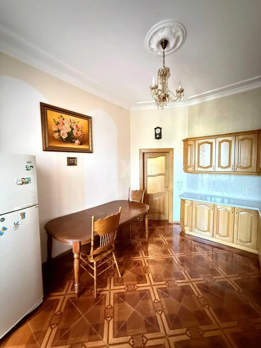 3k apartment pr-t Berestejskij 96705777