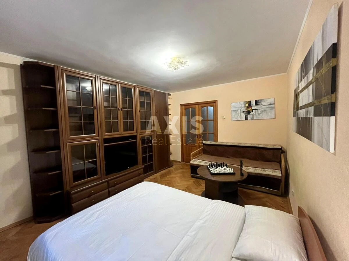 2к квартира ул. Бассейная 19654358