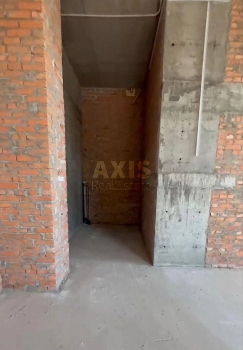 Service object vul. Dragomyrova Myhajla 19, 79m2600028