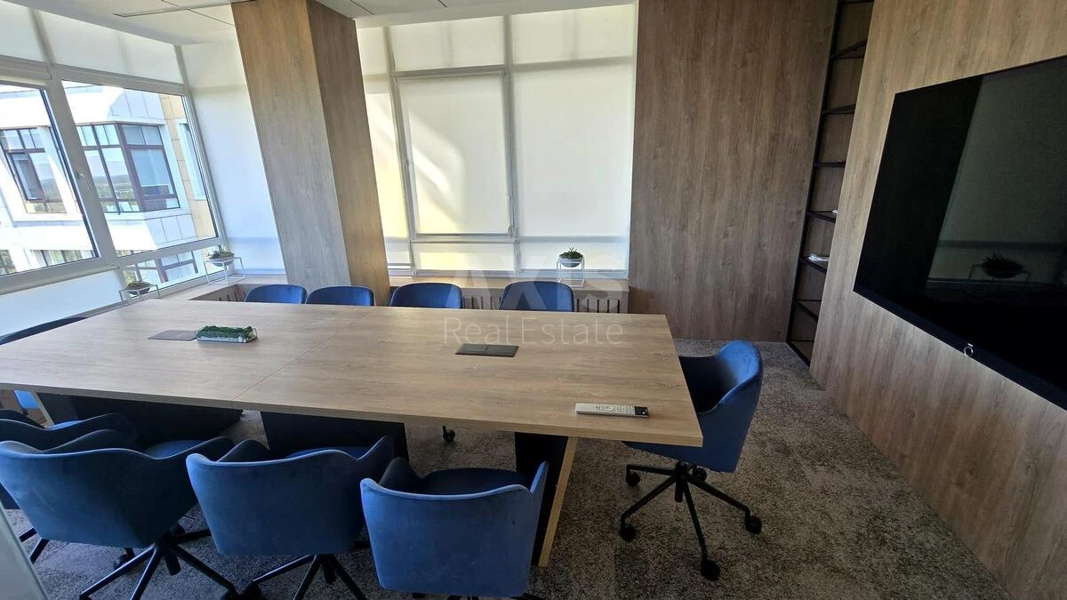 Office vul. Grushevs'kogo Myhajla 9Б, 555m27047812