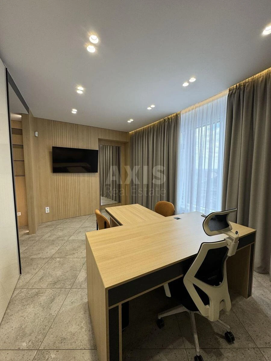 Офис ул. Бусловская 12, 128м2705128