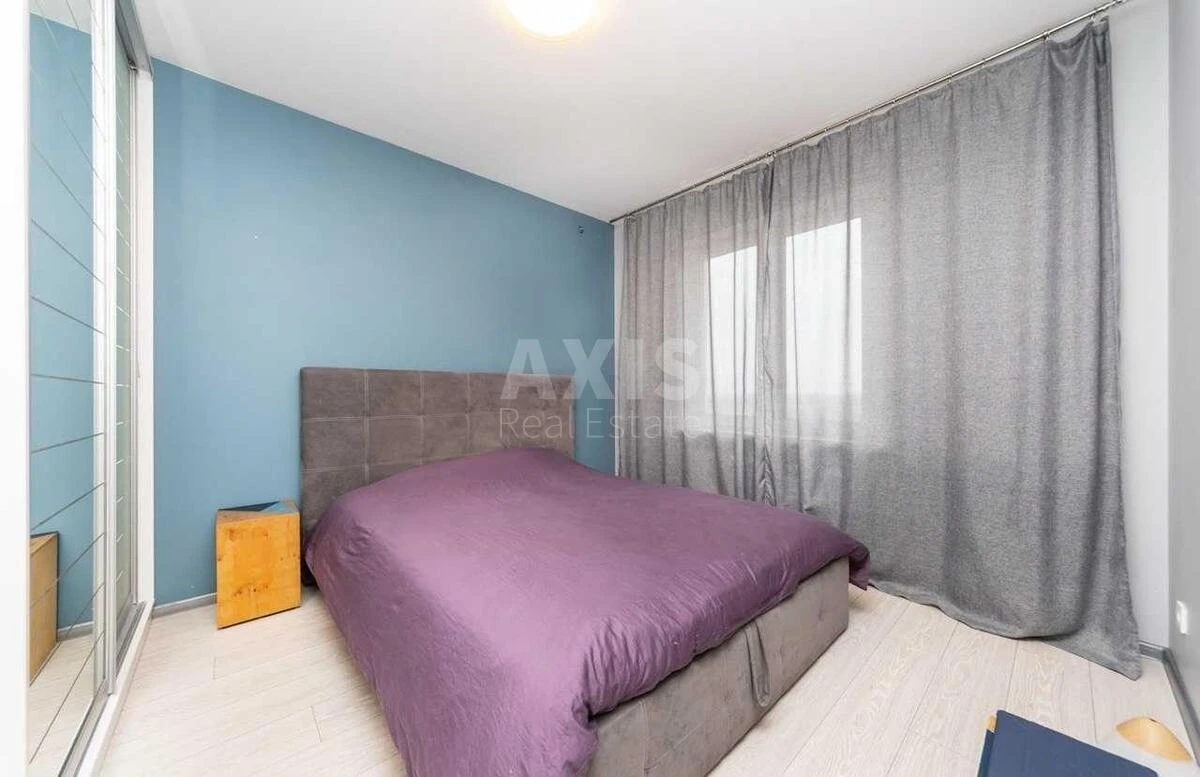 4k apartment vul. Myloslavs'ka 2600862