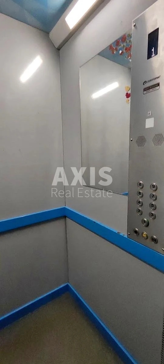 1k apartment bul. Ivana Kotlyarevskoho 8677045