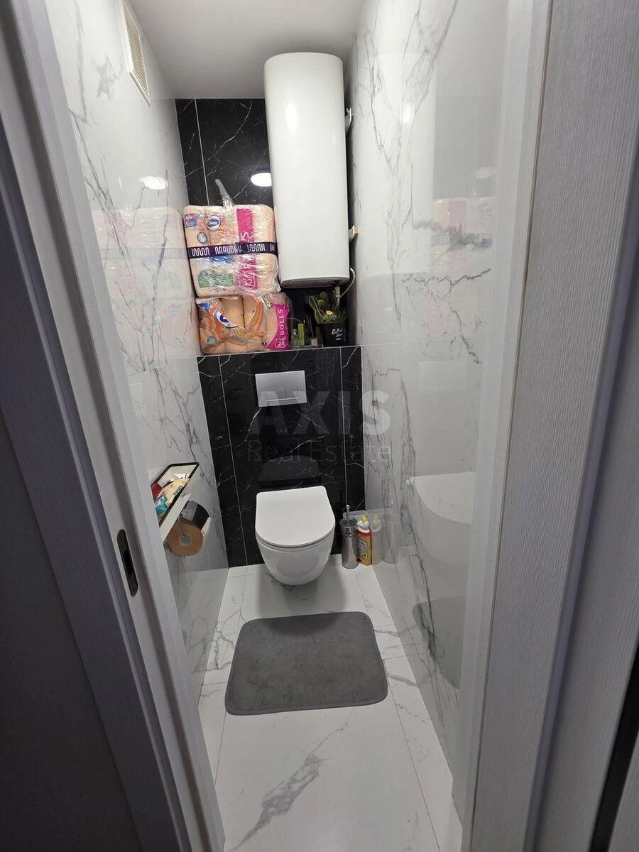 2k apartment vul. Veresneva 24676975