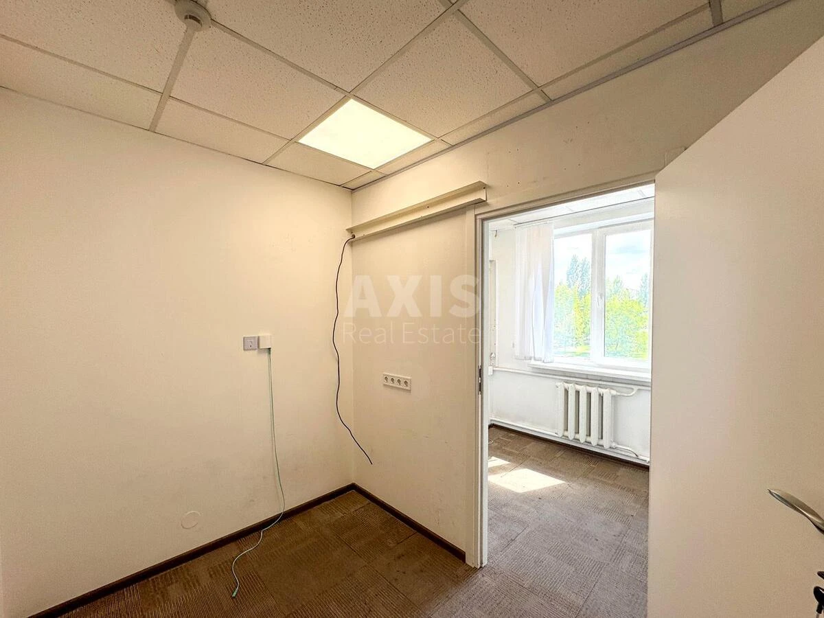 Office vul. Geroi'v Kosmosu 4, 79m2678072