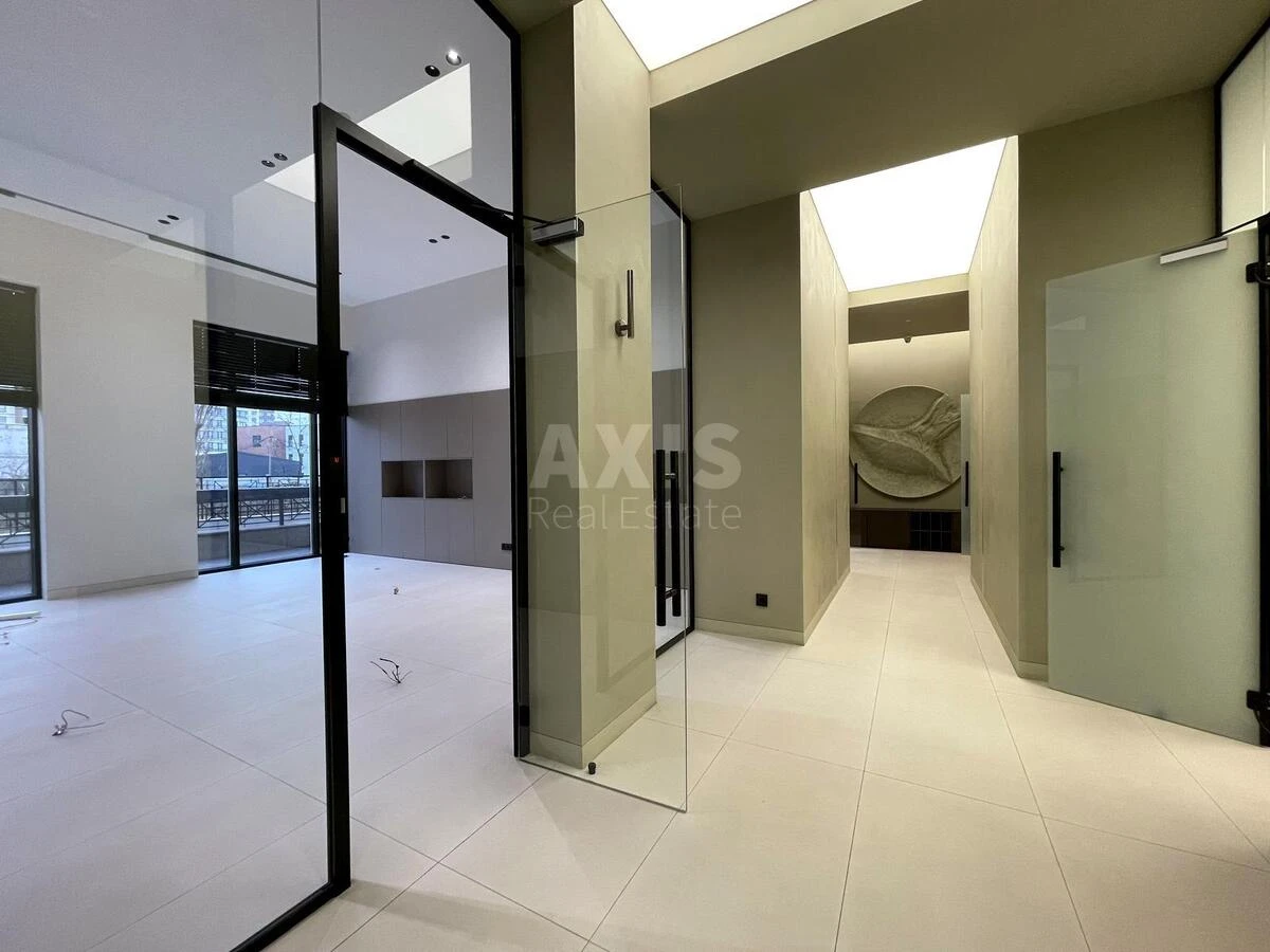 Office vul. Myhajla Maksymovycha 28Е, 267m2665233