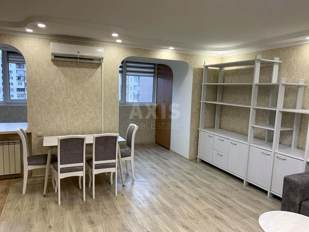 2k apartment vul. Knjazhyj Zaton 14В685090