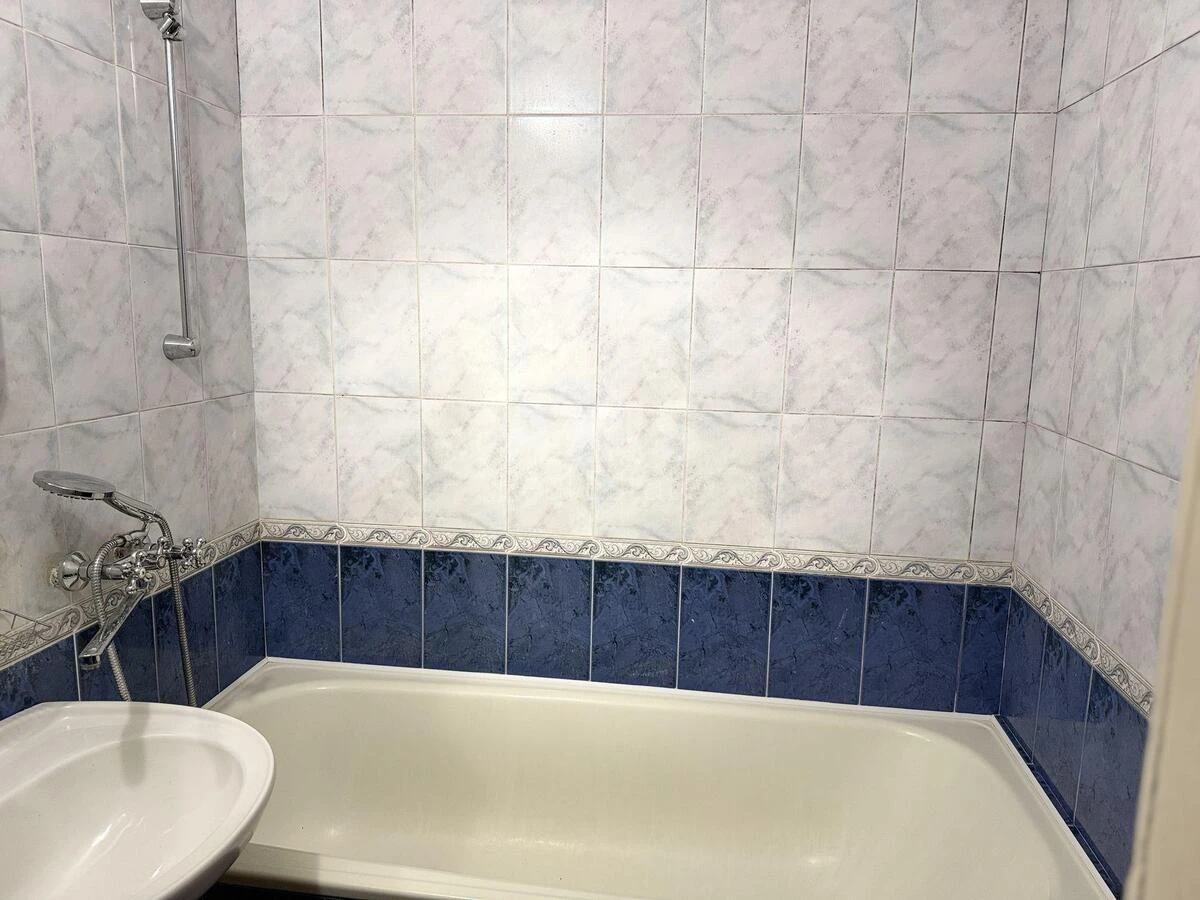 1к квартира ул. Руденко Ларисы 13701399