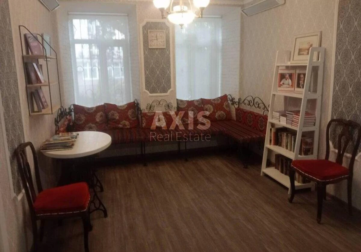 Office vul. Kudrjavs'ka 5, 153m26002811