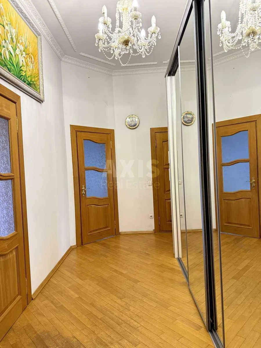 3k apartment pr-t Berestejskij 96705778