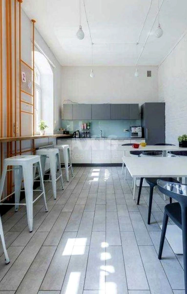 Office vul. Vasyl'kivs'ka 100А, 176m2657594