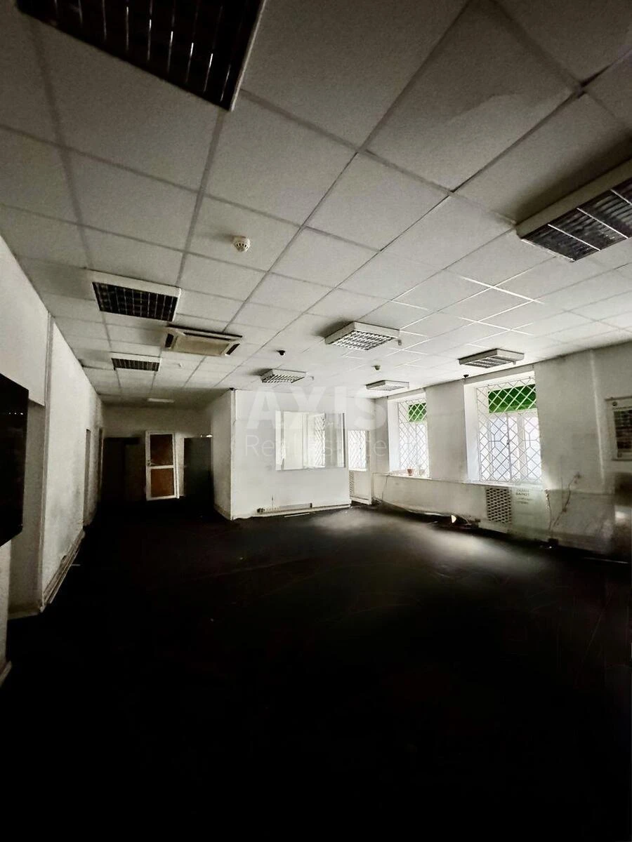 Office rajon Prorizna vul., Shevchenkivs'kyj 11, 318m27046010