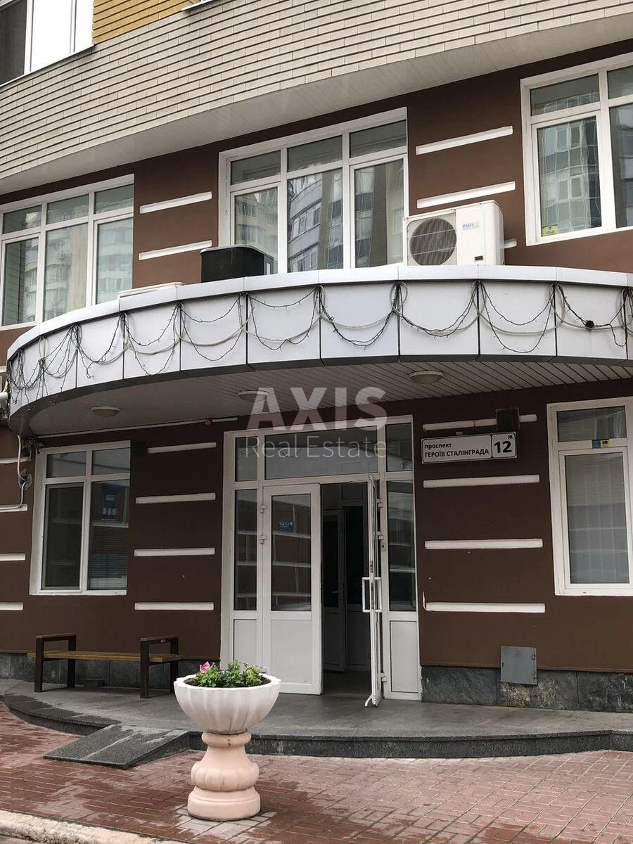 3к квартира пр-т Владимира Ивасюка 12J6903511