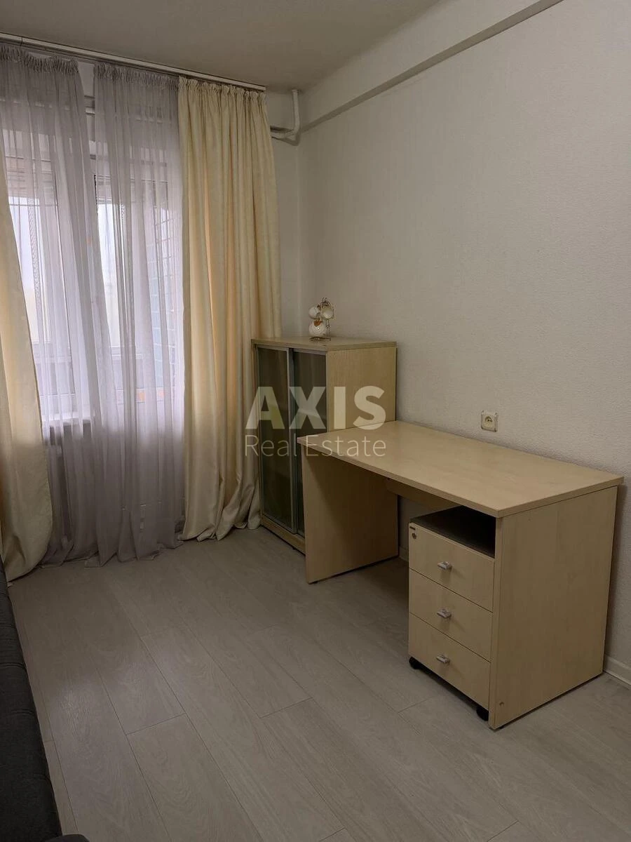 2k apartment pr-t Berestejskij 22672776