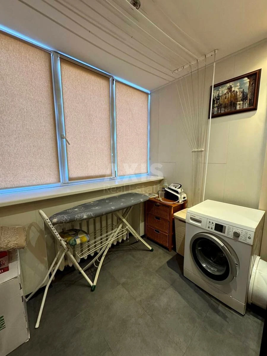 4k apartment vul. Dragomanova 31610105