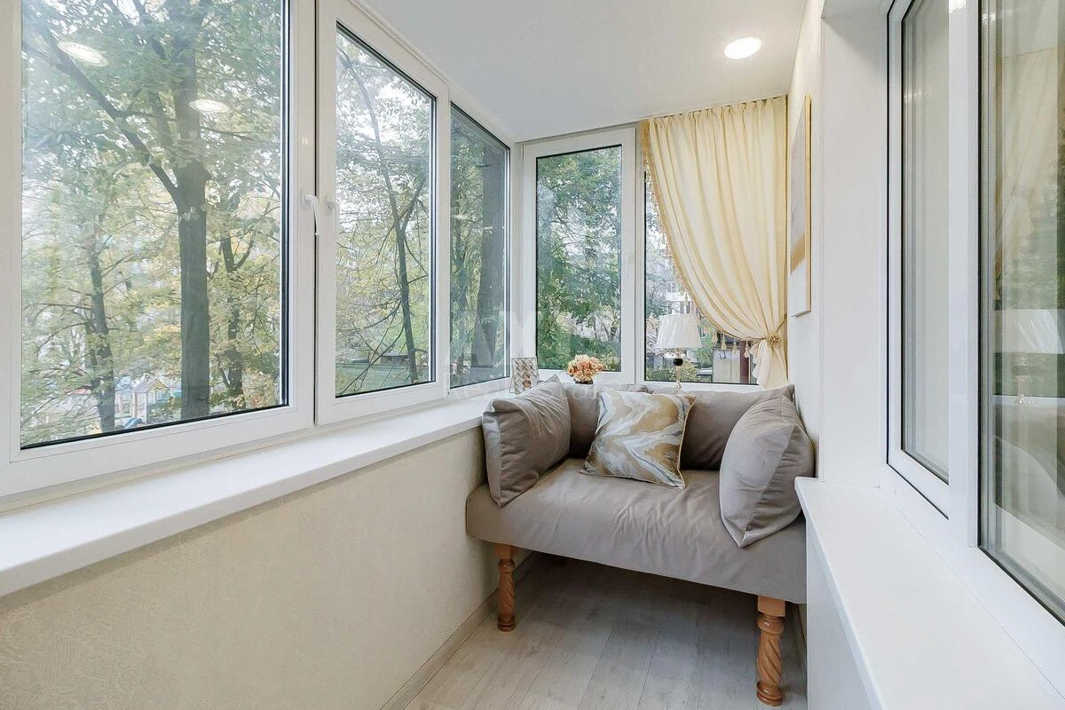 1k apartment pr-t Berestejskij 7Б611647