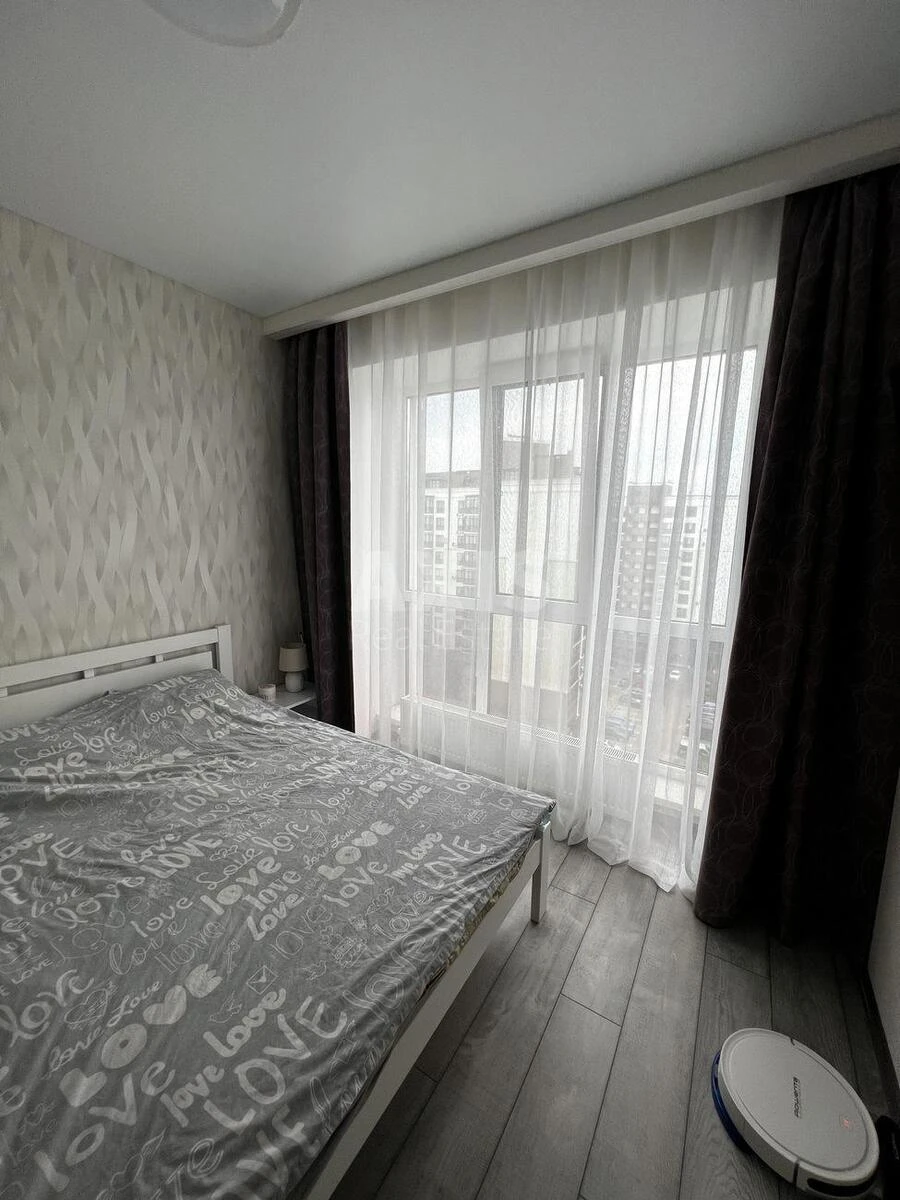1k apartment vul. Radystiv 326840714