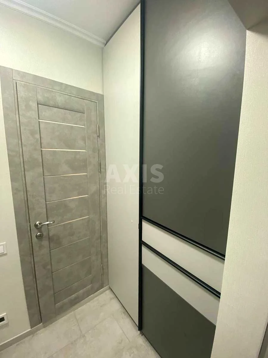 2k apartment vul. Velyka Vasyl'kivs'ka 40А711367