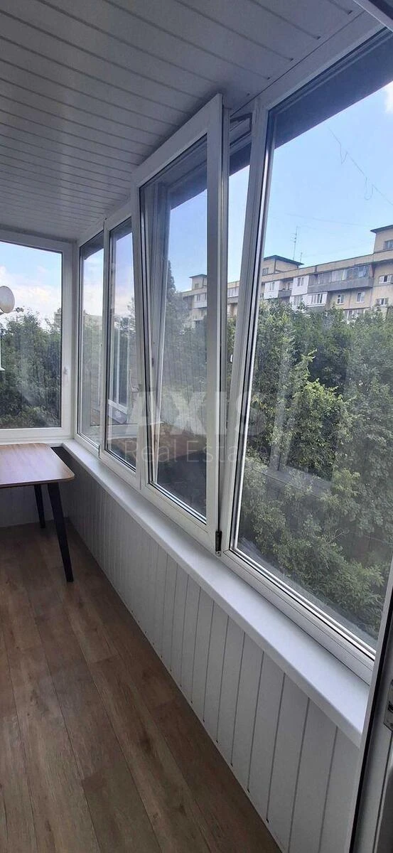 2k apartment vul. Lypkivs'kogo Vasylja Mytropolyta 27/5696654