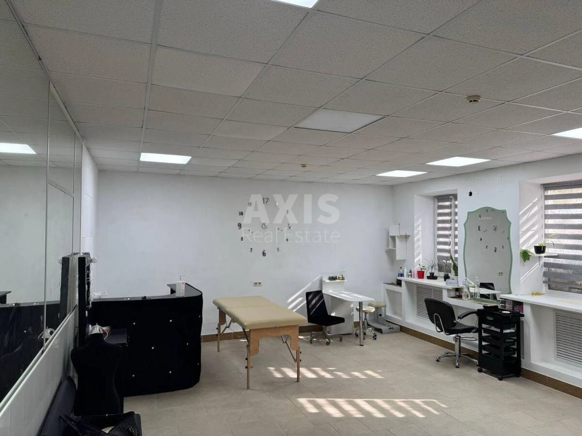 Trade object prov. Starokyi'vs'kyj 1/3, 60m2635862