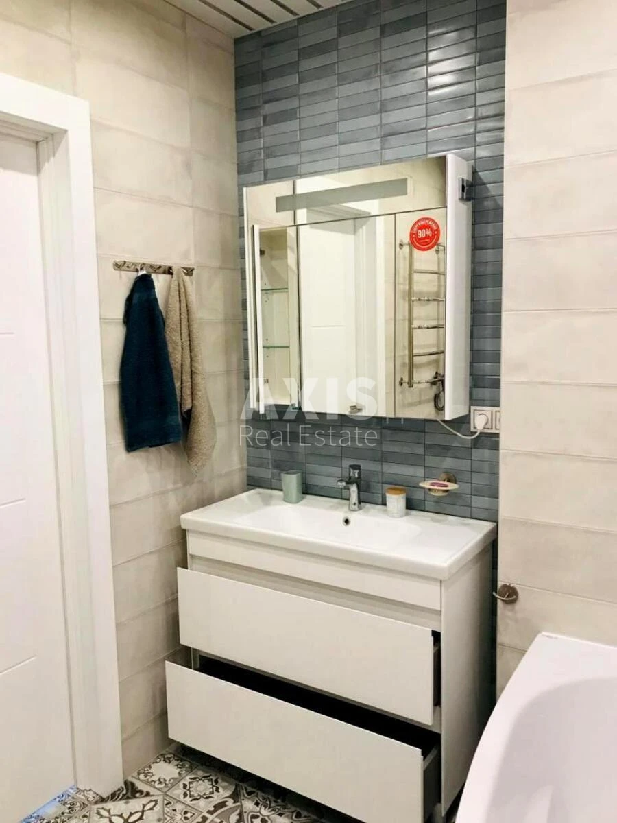 2к квартира ул. Гарматная 376552614