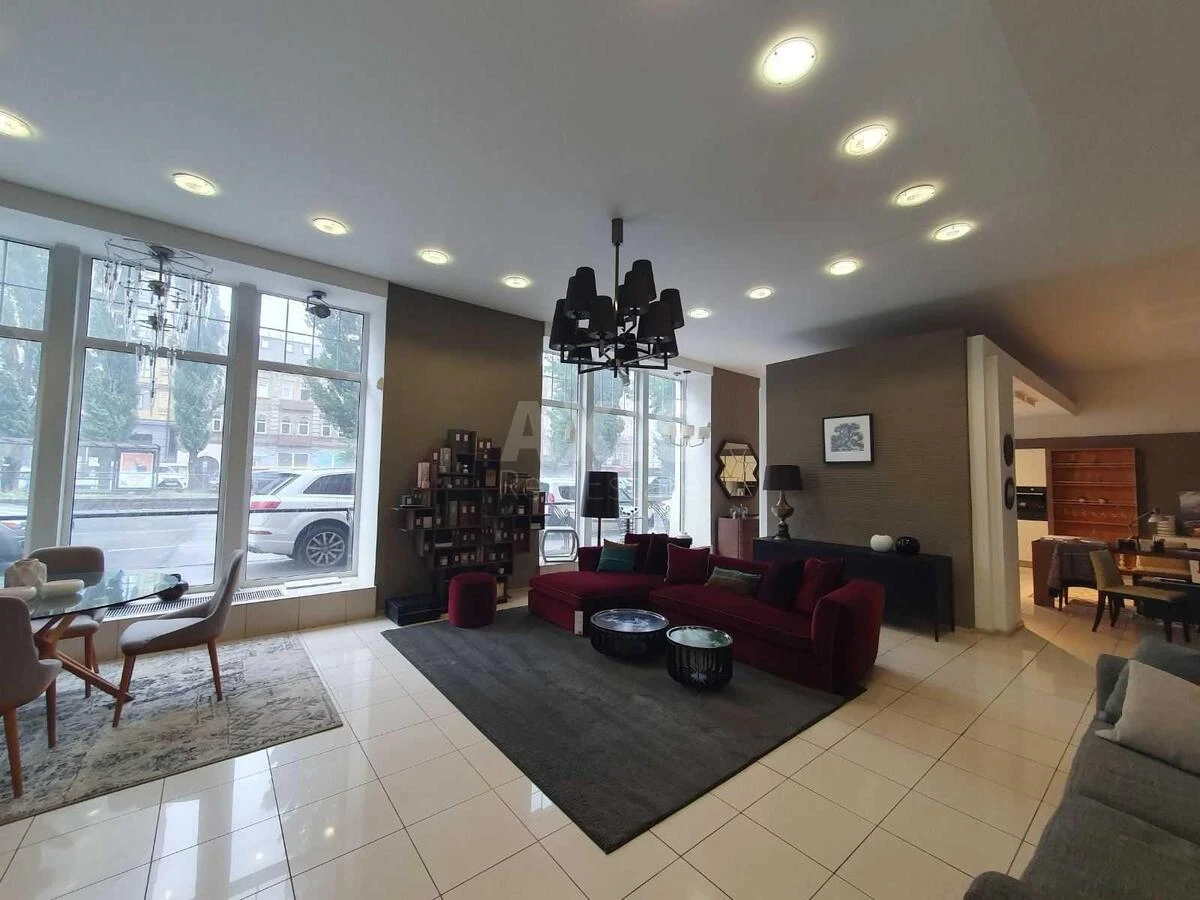 Trade object vul. Verhnij Val 30, 187m2671386