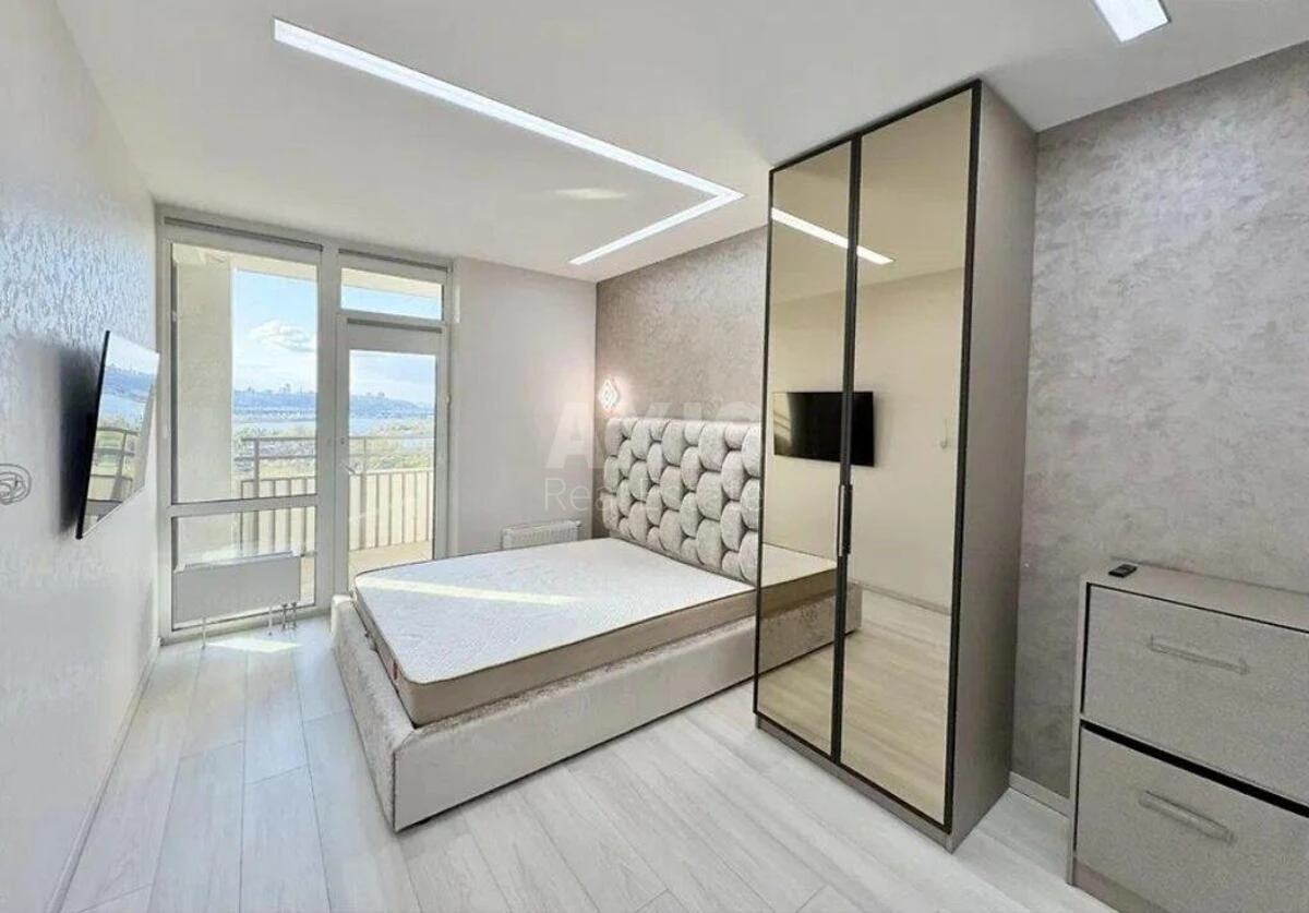 1k apartment nab. Dniprovs'ka 18Б687690