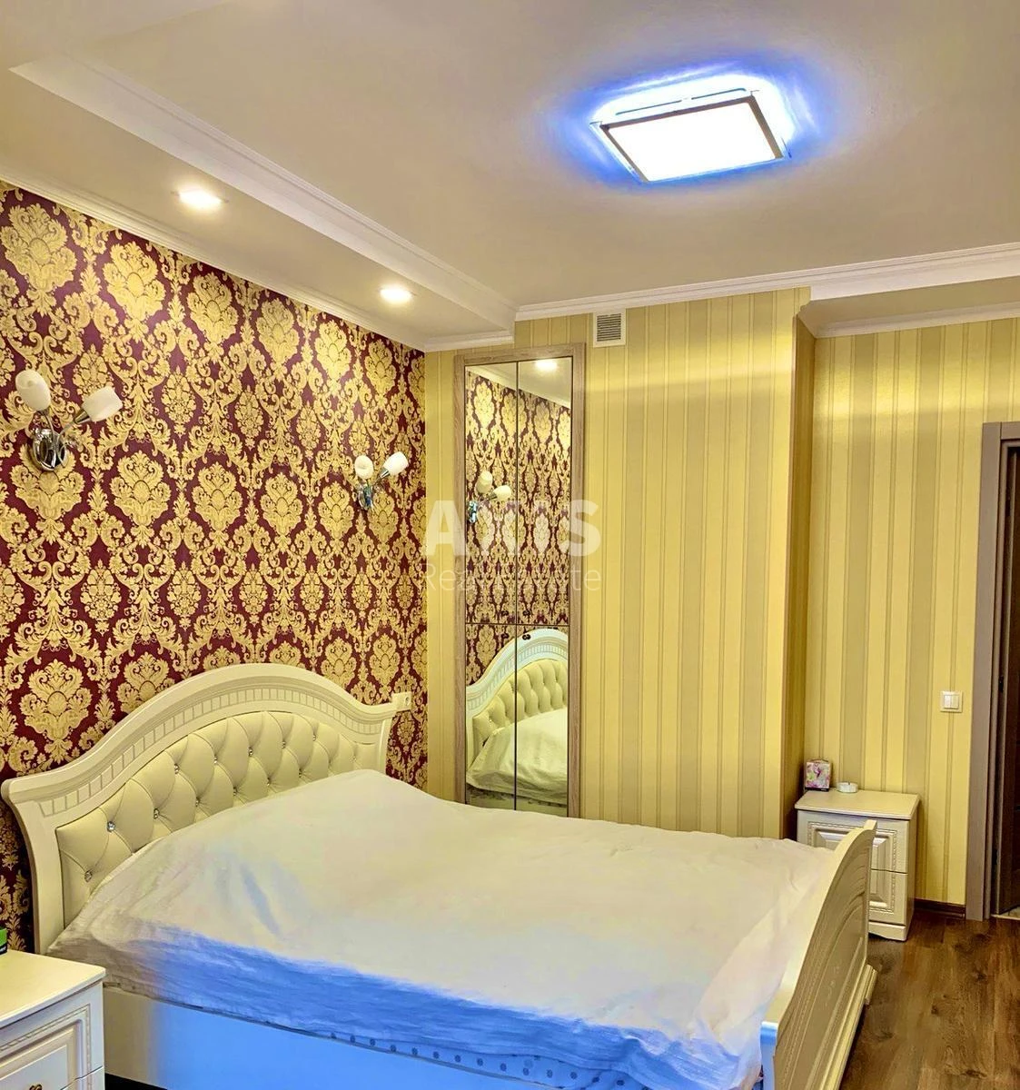 3к квартира ул. Малевича Казимира 89652845