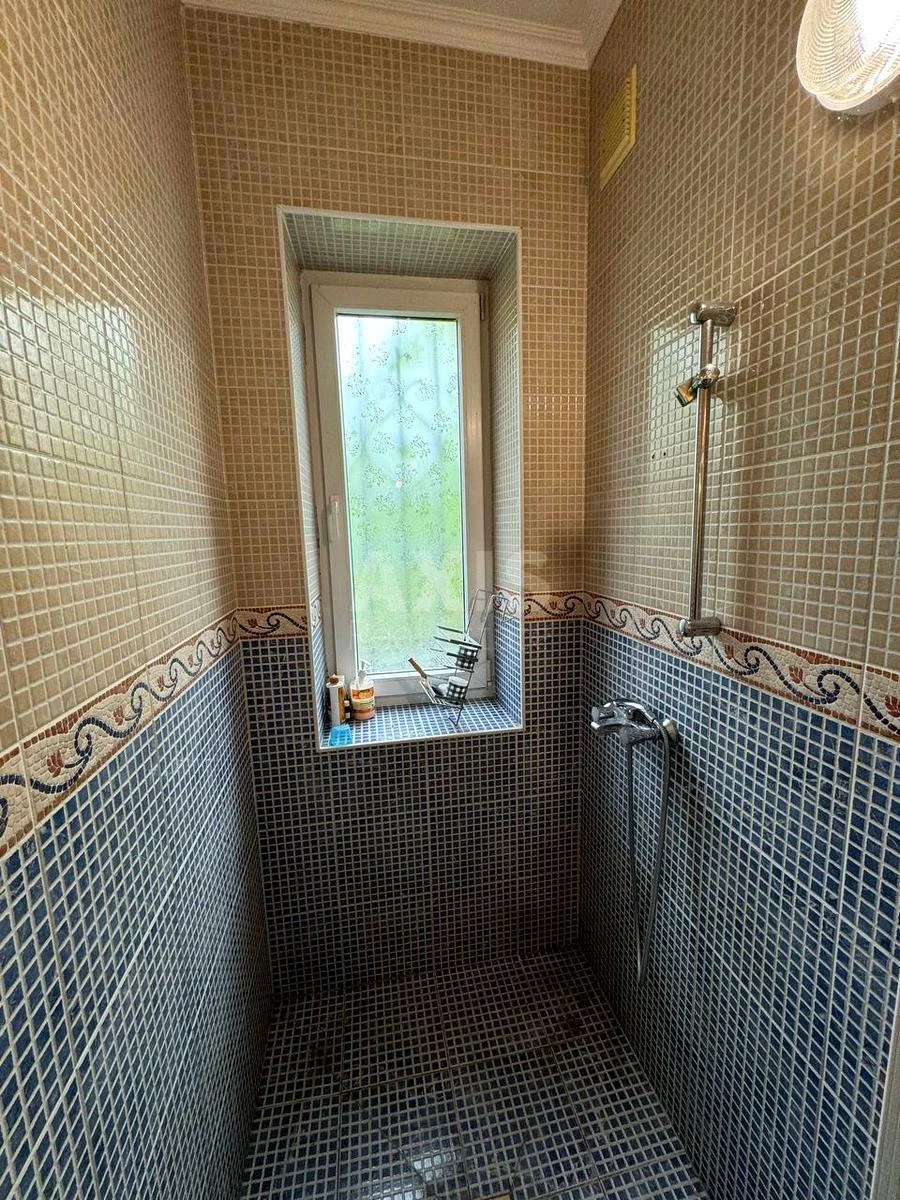 Дoм ул. Богатырская, 200м2, город Киев6551818