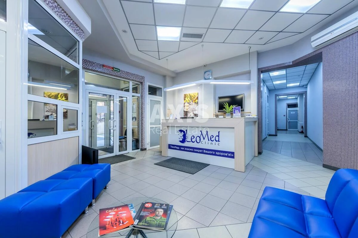 Service object vul. Syrec'ka 32, 358m260030