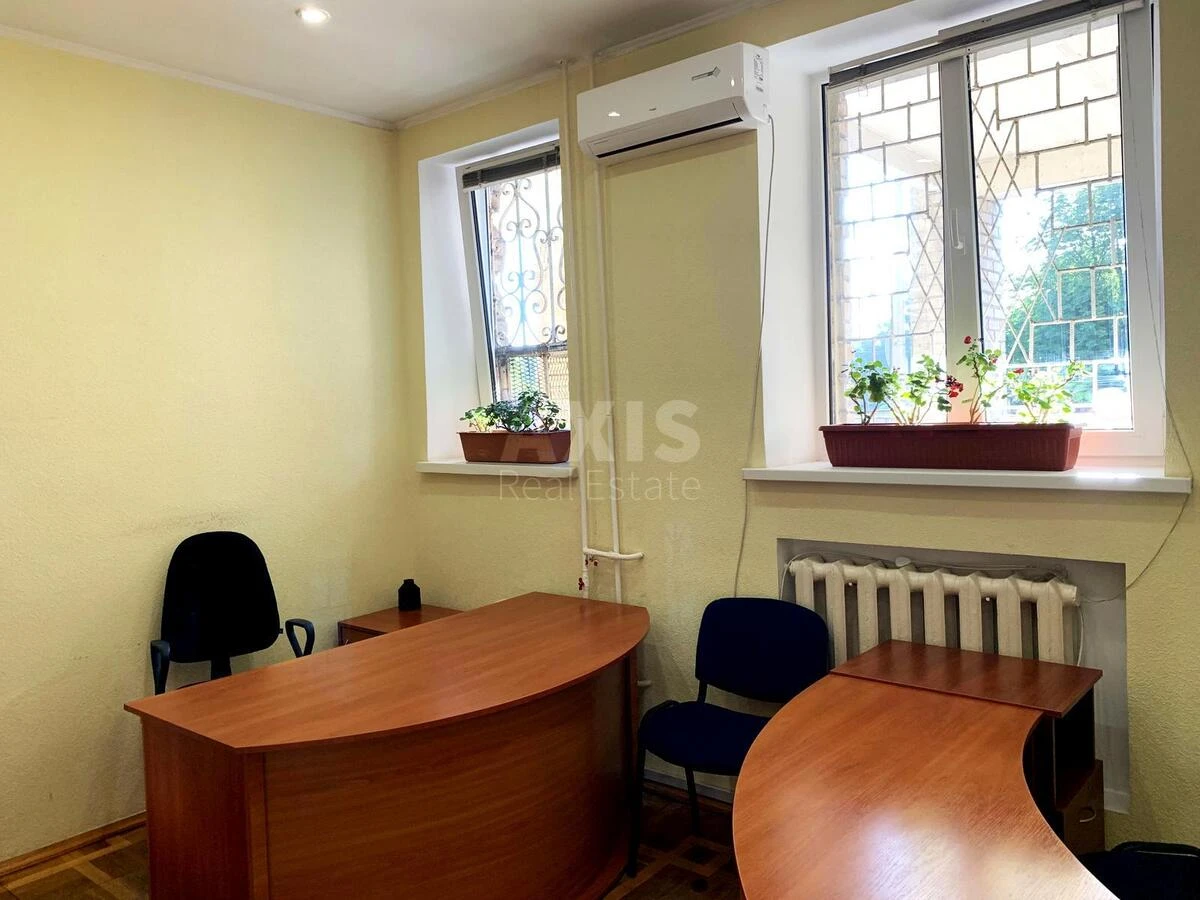 Office vul. Obolons'ka 47, 54m26722712