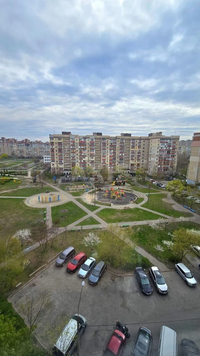 3к квартира ул. Сержа Лифаря 186729710