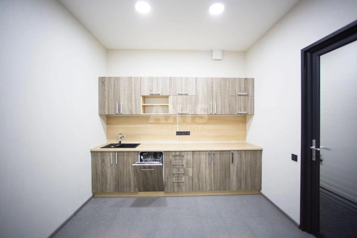 Office uzv. Klovs'kyj 7, 228m2599146