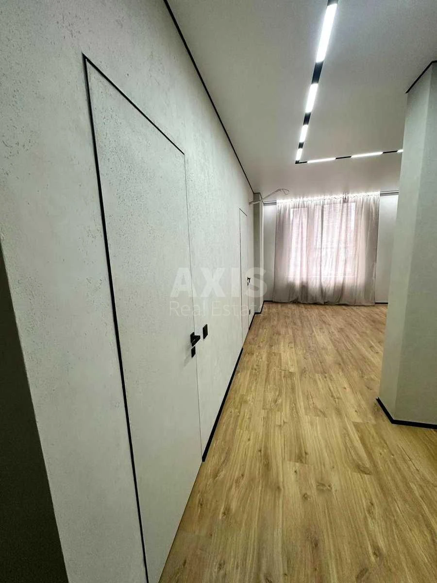 Office nab. Dniprovs'ka 18А, 65m2708607