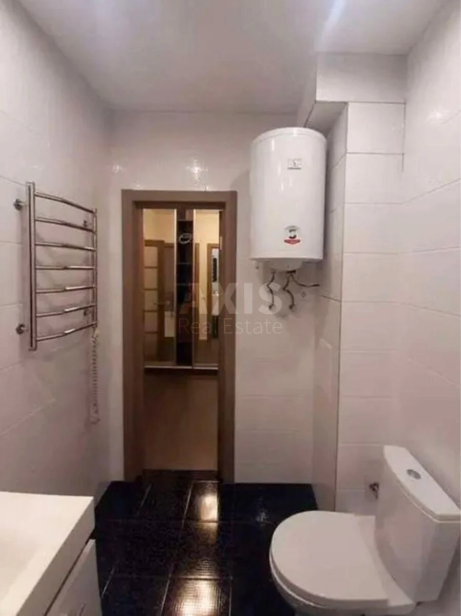 1k apartment vul. Feodosijs'ka 1А696724
