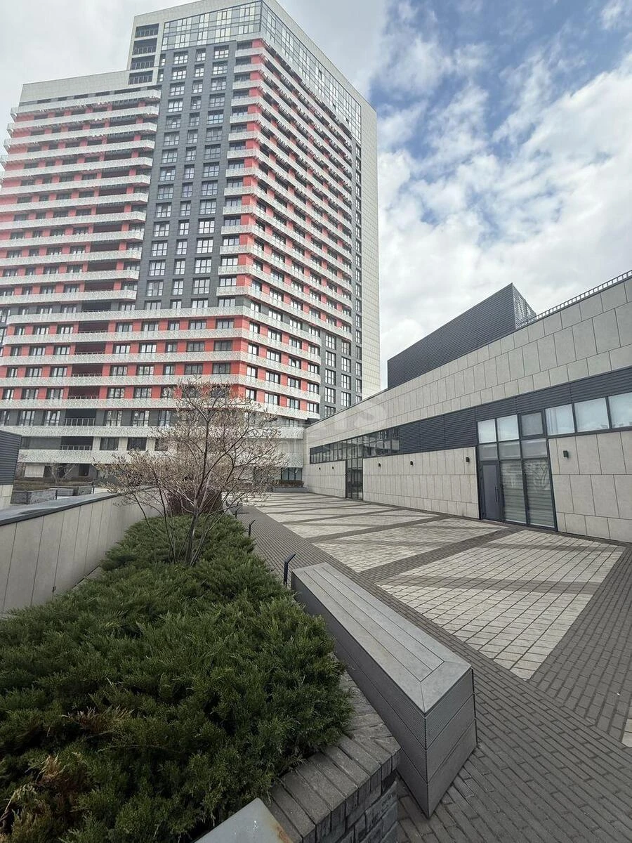 4k apartment vul. Lypkivs'kogo Vasylja Mytropolyta 16А7123721