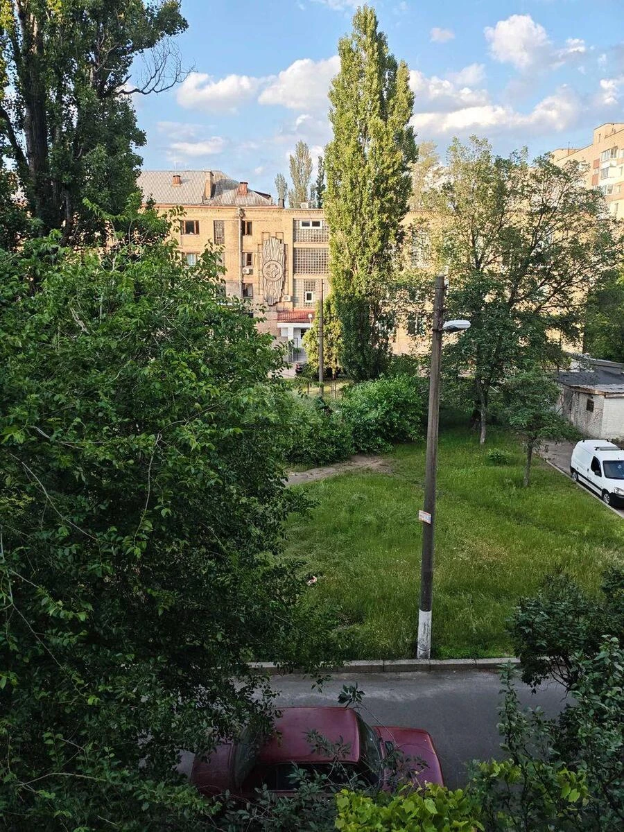 2k apartment vul. Pryvokzal'na 12/17204619