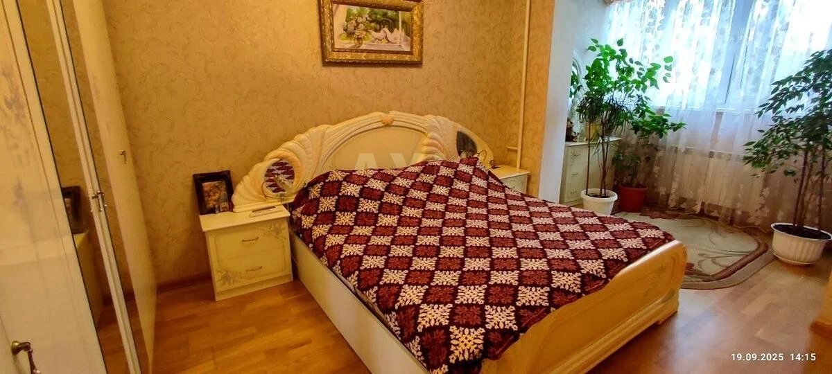 3к квартира пр-т Глушкова Академика 47658447