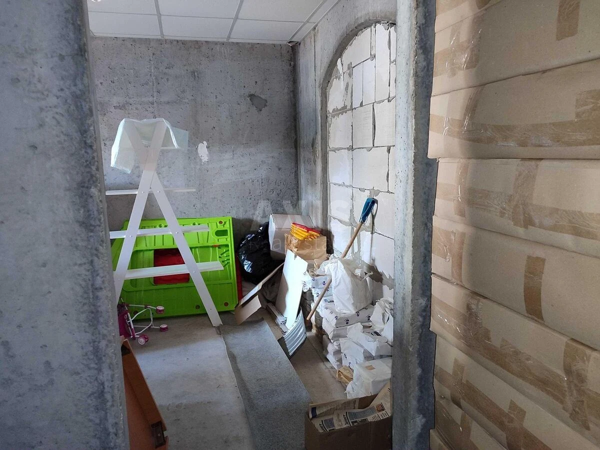 Объект торговли пр-т Европейского Союза 31А, 176м2607299