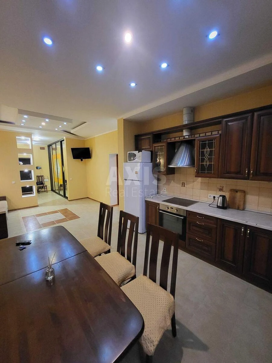 3k apartment pr-t Volodimira Іvasyuka 26А67770