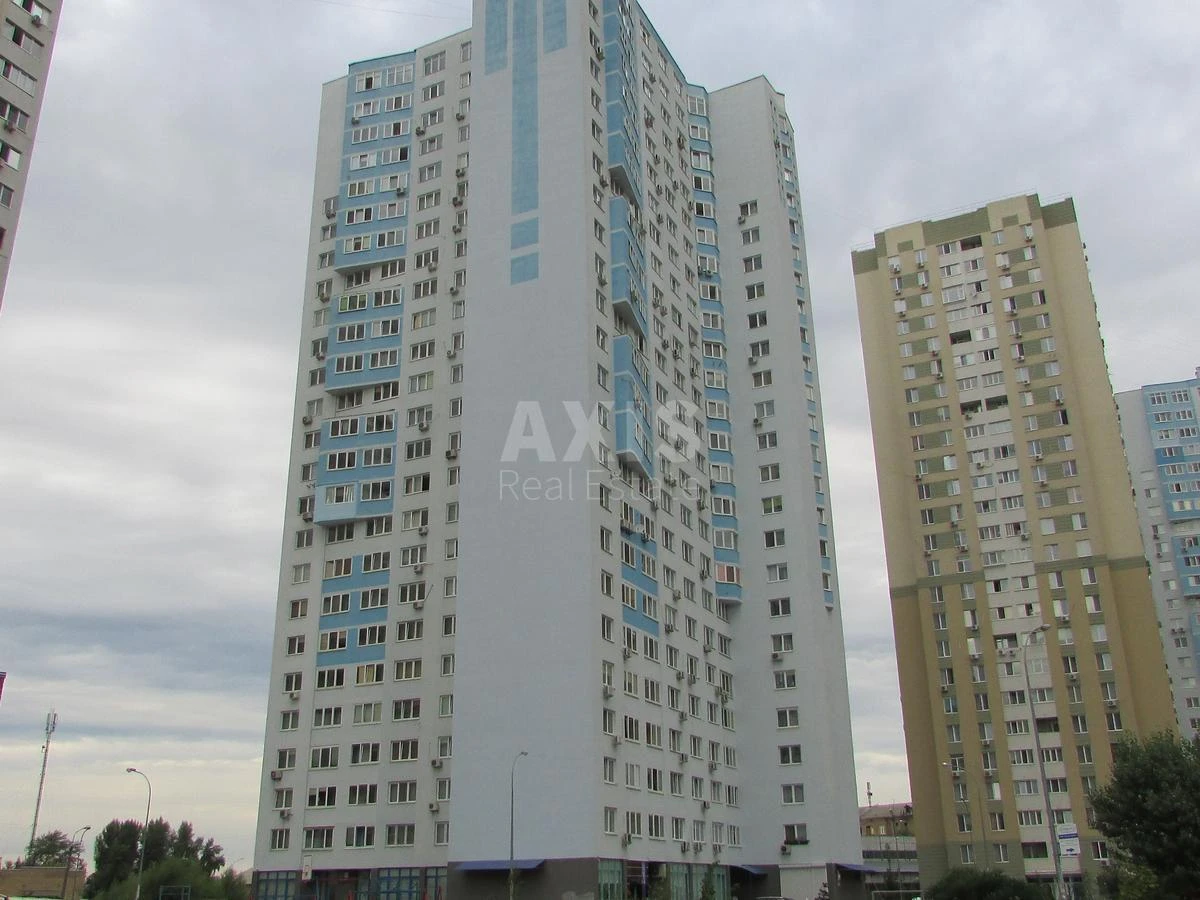 1k apartment vul. Urlivs'ka 23Б6941310