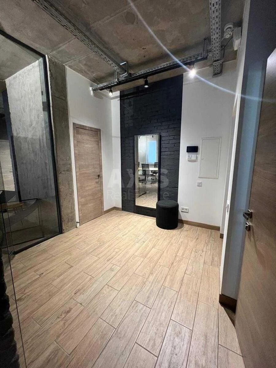 Офис ул. Василия Тютюнника 37/1, 108м2667285