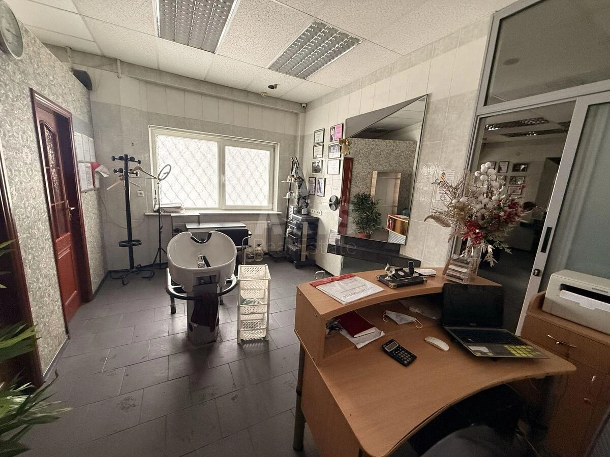 Объект торговли ул. Микитенко Ивана 11, 120м2667363