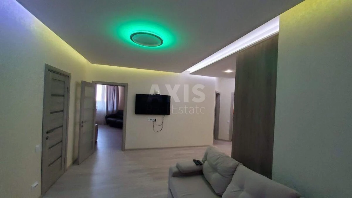 2k apartment vul. Myhajla Maksymovycha 3Г648288