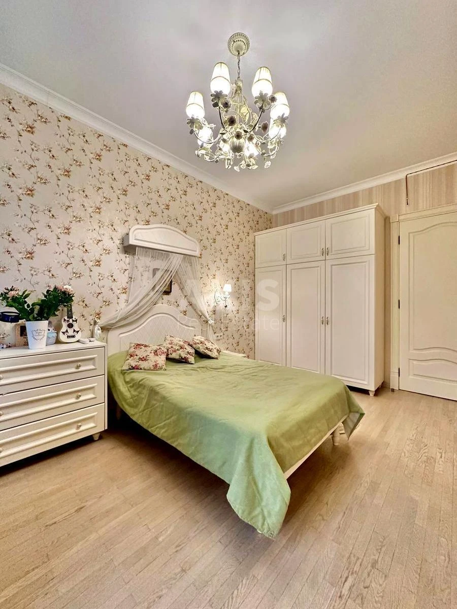 4k apartment vul. Sribnokil's'ka 14А666427