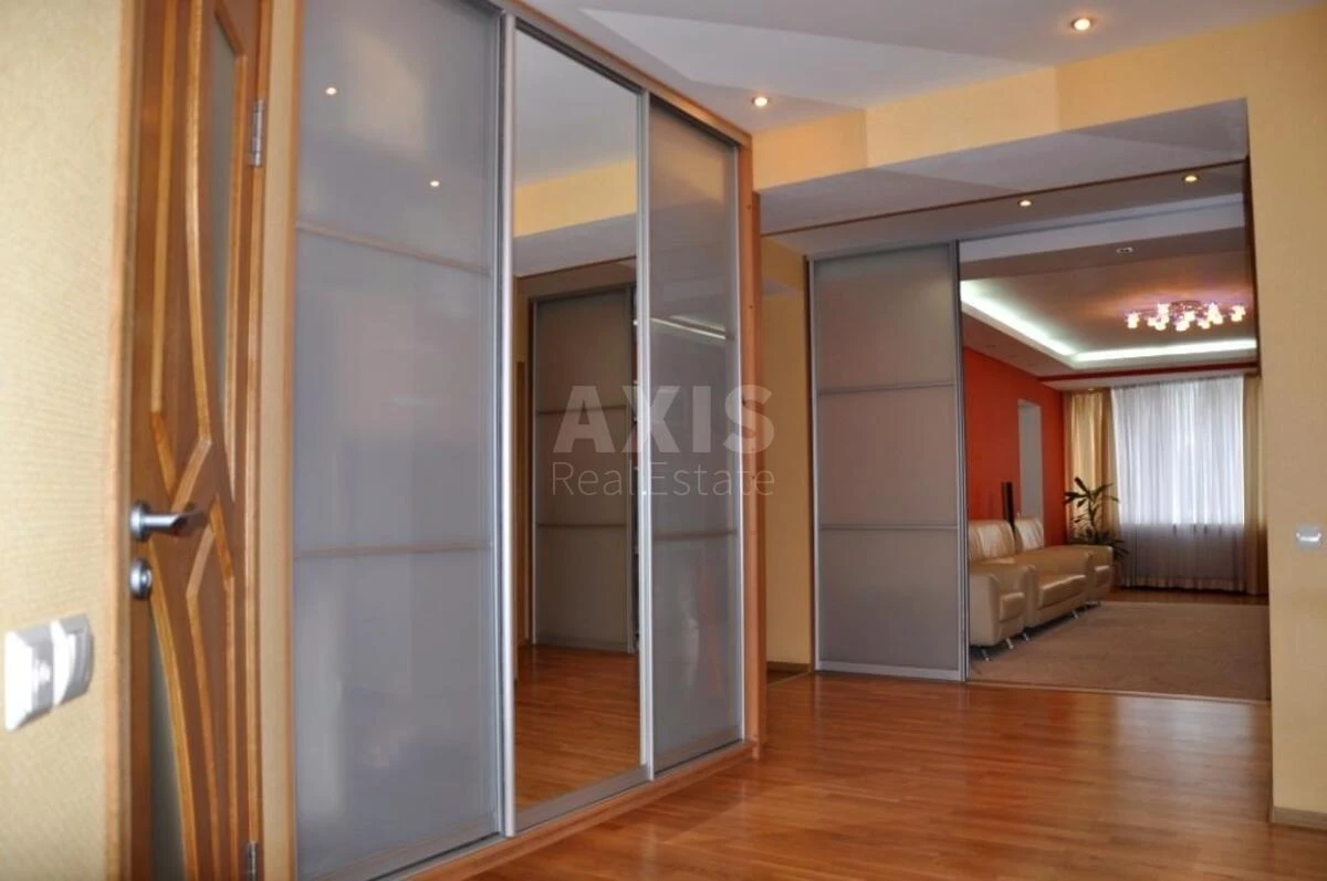 4k apartment vul. Kotel'nykova Myhajla 1655081