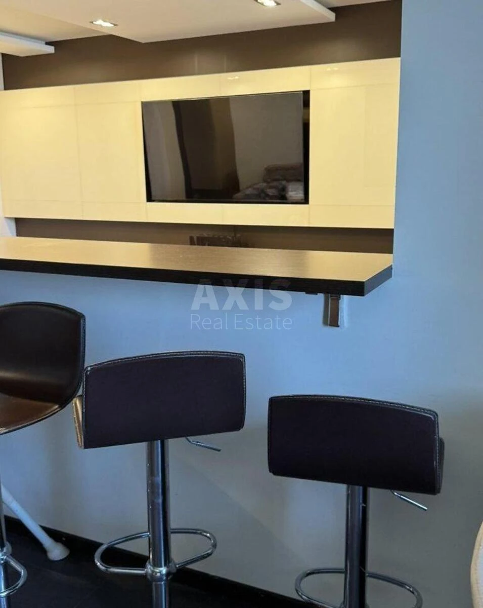 3k apartment pr-t Grygorenka Petra 14687450
