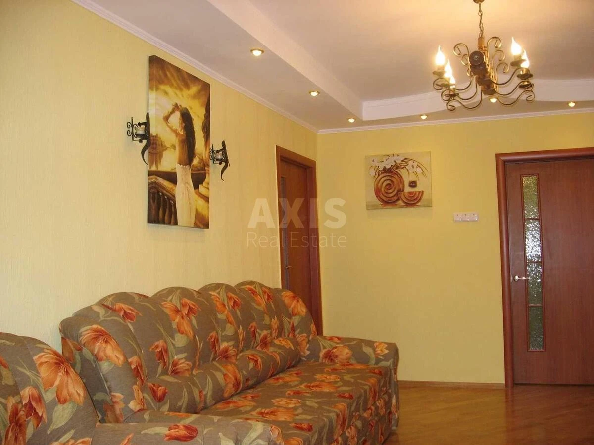 3k apartment vul. Students'ka 7142011