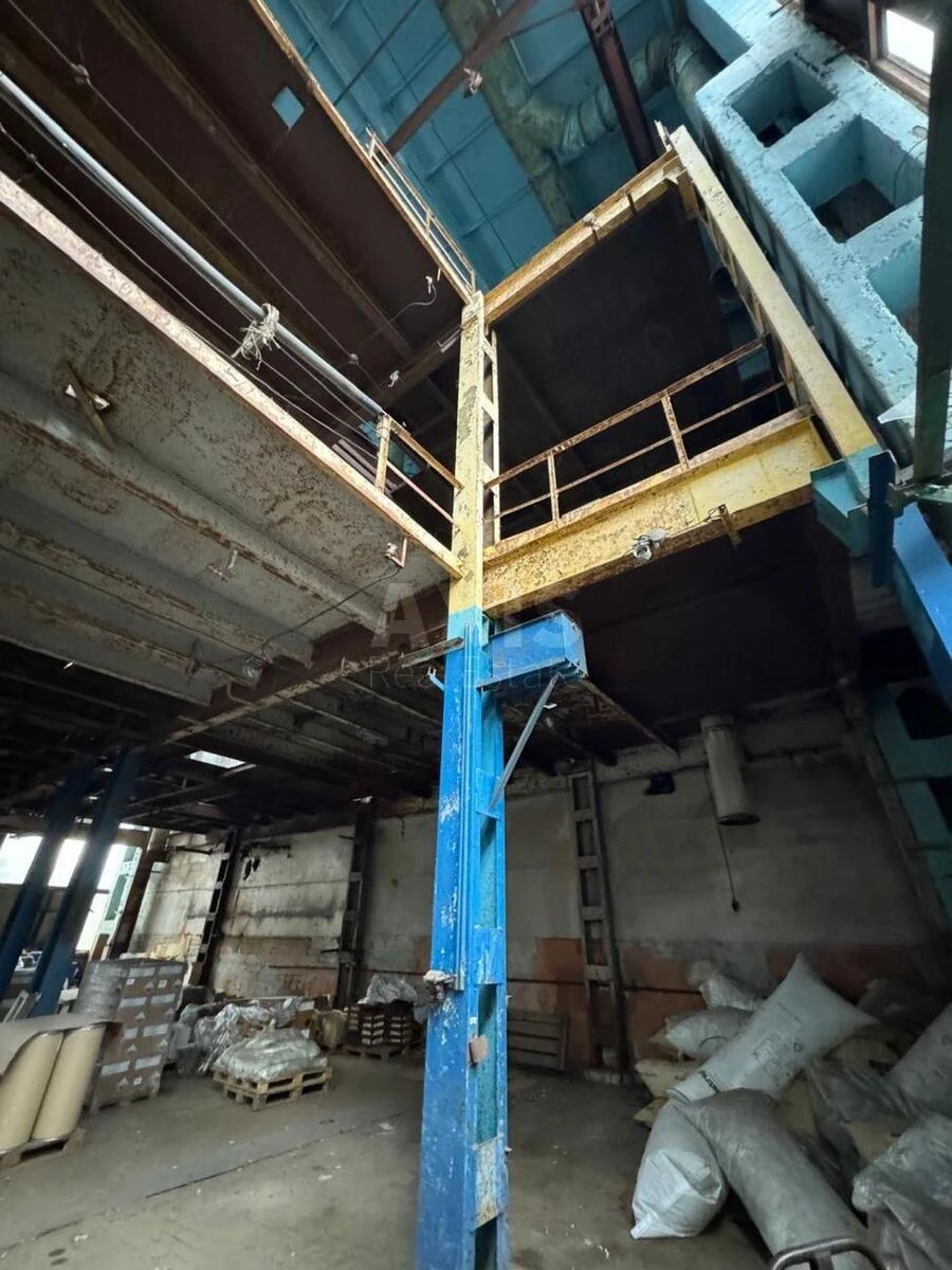 Service object vul. Viskozna 5, 22000m2585766